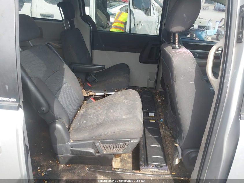 2010 Dodge Grand Caravan Sxt VIN: 2D4RN5D1XAR216022 Lot: 43385012