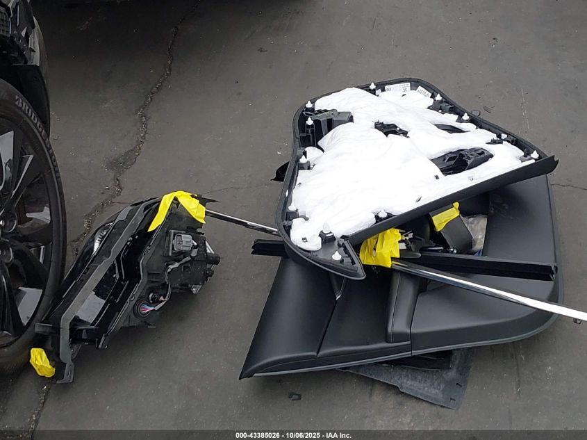 2025 Mazda Cx-30 2.5 S Select Sport VIN: 3MVDMBBM4SM772985 Lot: 43385026