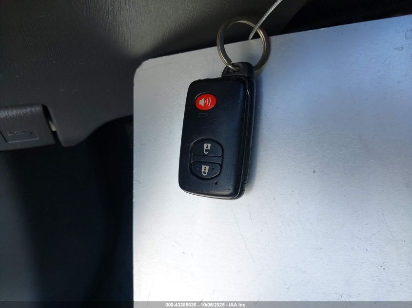 2011 Toyota Prius Two VIN: JTDKN3DU2B0256913 Lot: 43385030