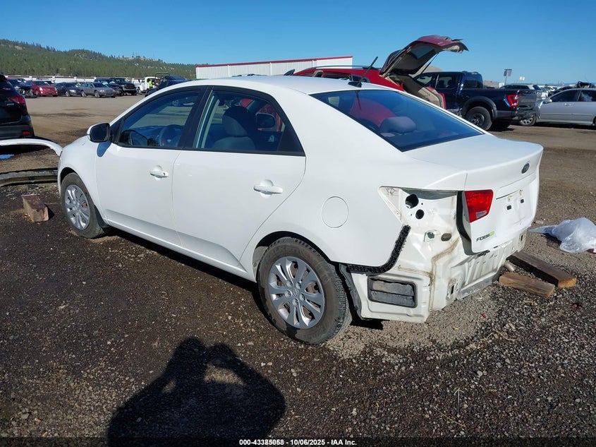 KNAFU4A2XD5722961 2013 KIA FORTE photo no. 3