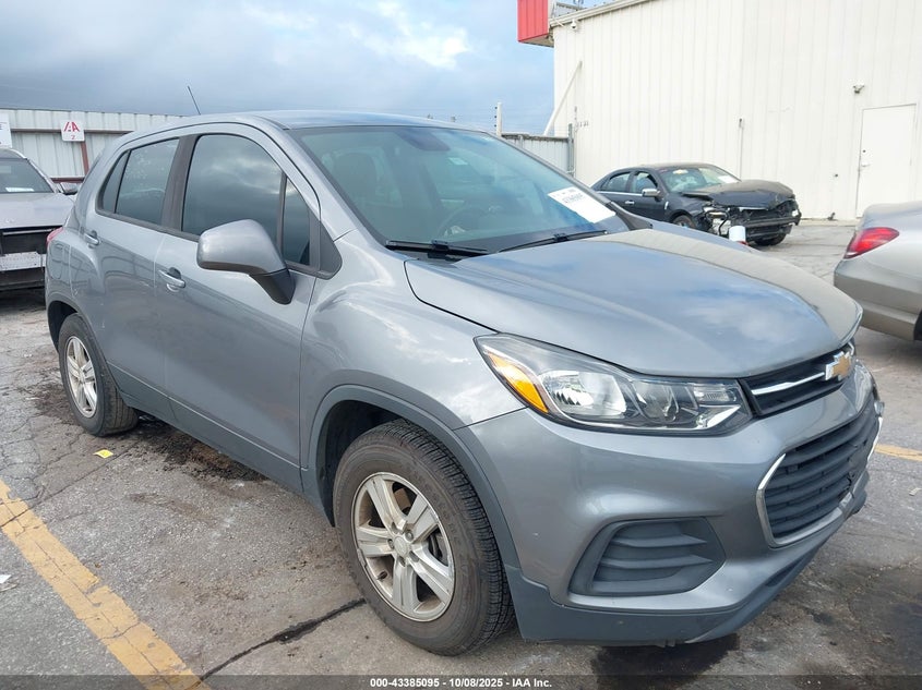 CHEVROLET TRAX FWD LS