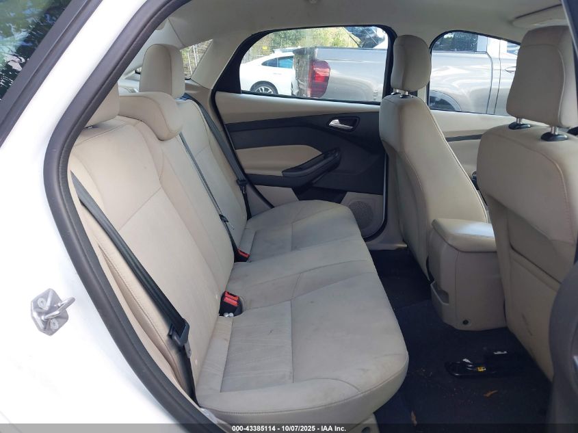 2018 Ford Focus Se VIN: 1FADP3F2XJL295721 Lot: 43385114