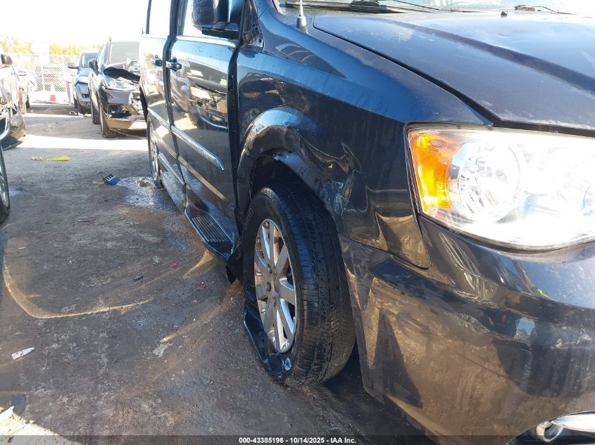 2014 Chrysler Town & Country Touring VIN: 2C7WC1BG2ER221634 Lot: 43385196