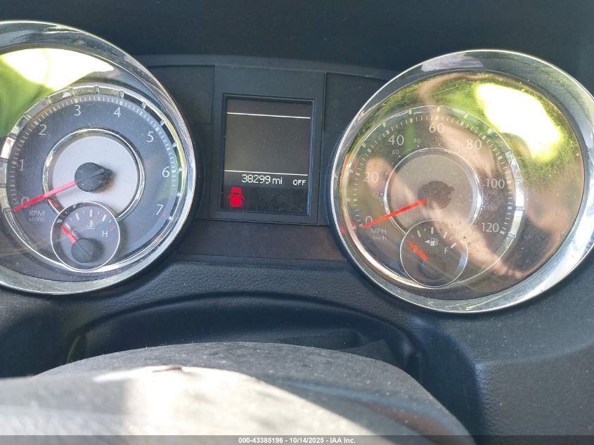 2014 Chrysler Town & Country Touring VIN: 2C7WC1BG2ER221634 Lot: 43385196