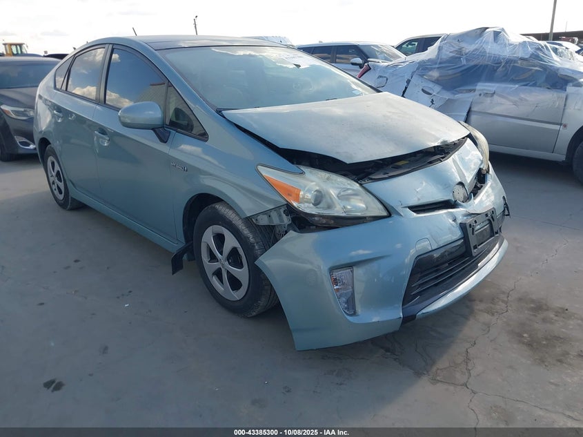 TOYOTA PRIUS THREE