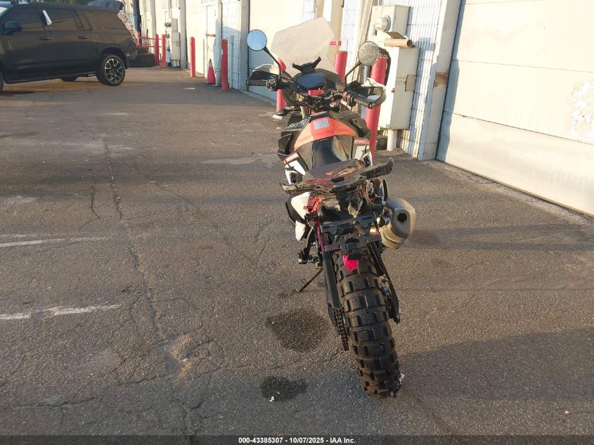 2021 Ktm 890 Adventure R VIN: VBKTR6406MM810276 Lot: 43385307