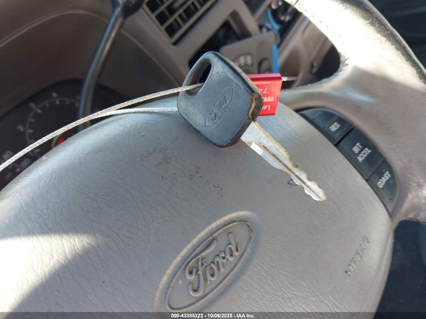 2000 Ford Excursion Xlt VIN: 1FMNU41S8YEC18330 Lot: 43385323