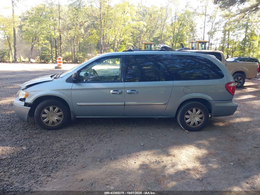 2005 Chrysler Town & Country Touring VIN: 2C4GP54L25R530124 Lot: 43385375
