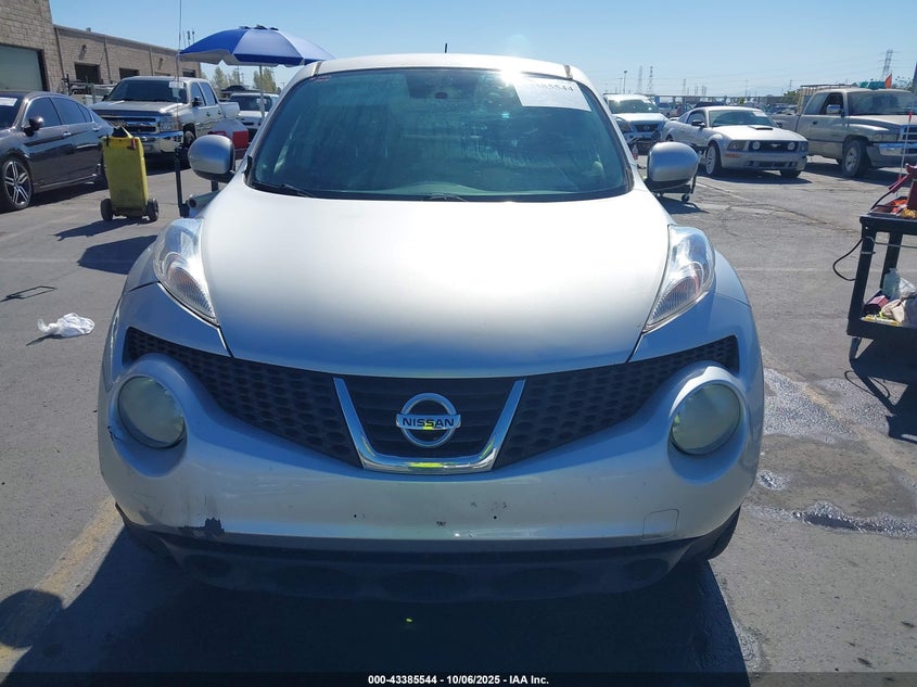 2013 NISSAN JUKE SV JN8AF5MV1DT209844
