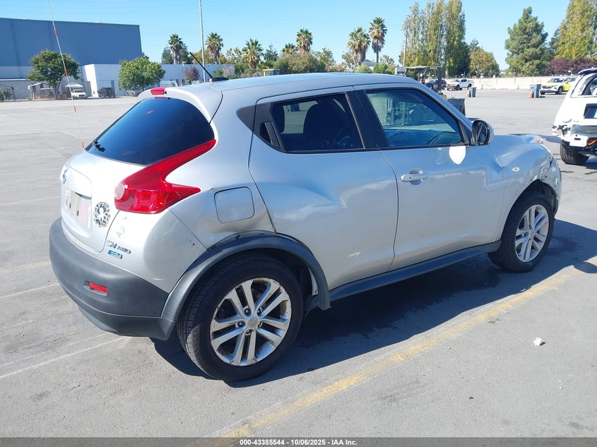 2013 NISSAN JUKE SV JN8AF5MV1DT209844