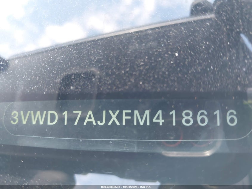 2015 VOLKSWAGEN JETTA 1.8T SPORT - 3VWD17AJXFM418616