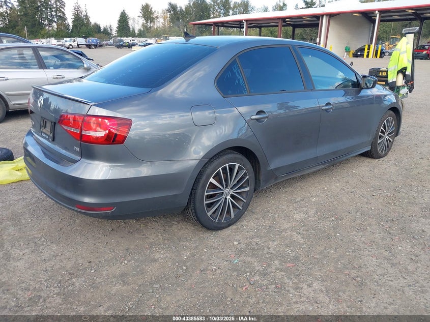 2015 VOLKSWAGEN JETTA 1.8T SPORT - 3VWD17AJXFM418616