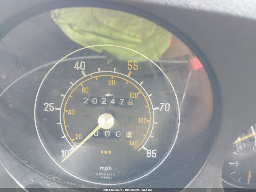 1981 Mercedes-Benz 380 Sl VIN: WDBBA45A4BB007828 Lot: 43385601