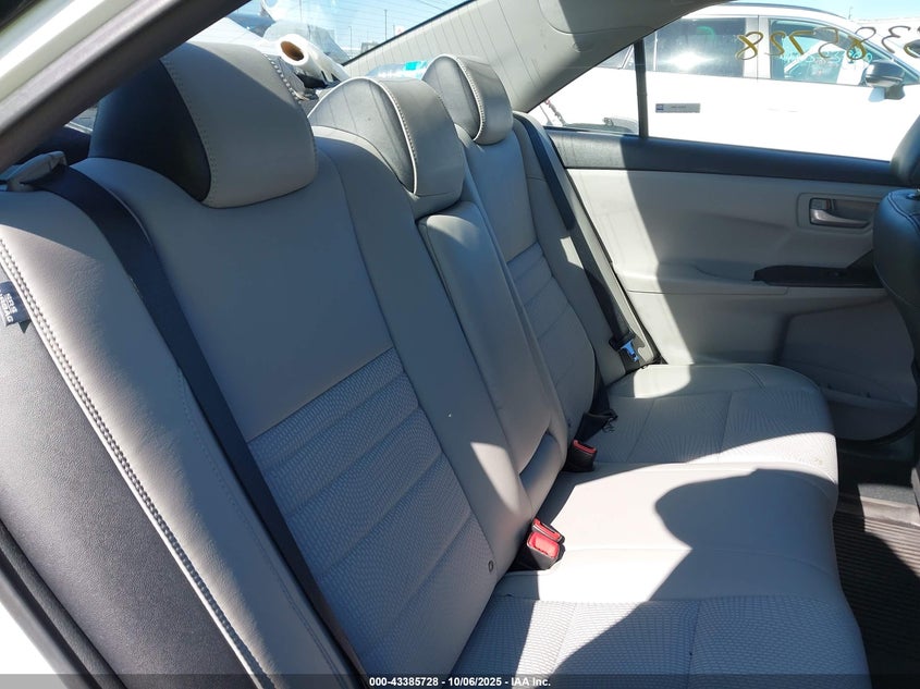 2017 Toyota Camry Se VIN: 4T1BF1FK5HU307623 Lot: 43385728