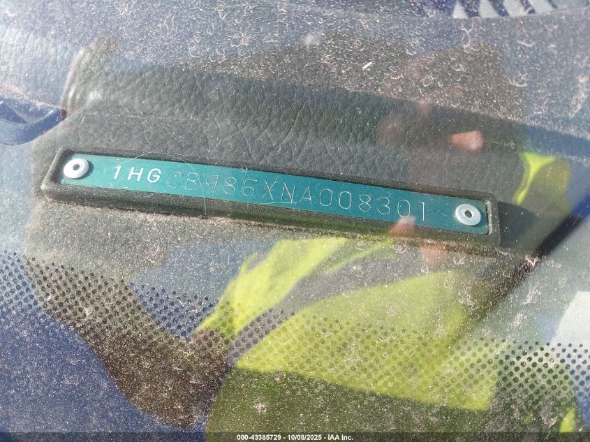 1992 Honda Accord Lx VIN: 1HGCB985XNA008301 Lot: 43385729