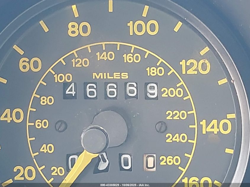 1984 Porsche 944 VIN: WP0AA0949EN465376 Lot: 43385829