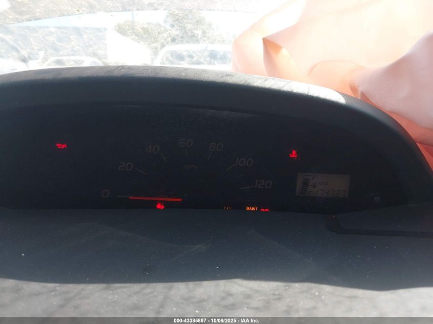 2008 Toyota Yaris VIN: JTDJT923385204006 Lot: 43385887