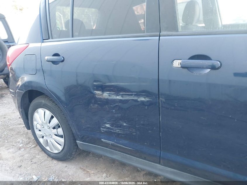 2009 Nissan Versa 1.8S VIN: 3N1BC13E39L385179 Lot: 43385906