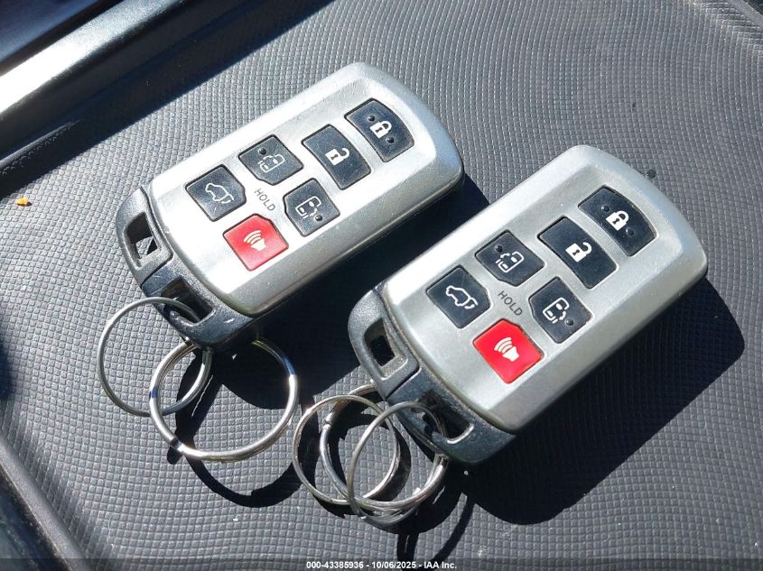 2014 Toyota Sienna Xle V6 8 Passenger VIN: 5TDYK3DC0ES486316 Lot: 43385936