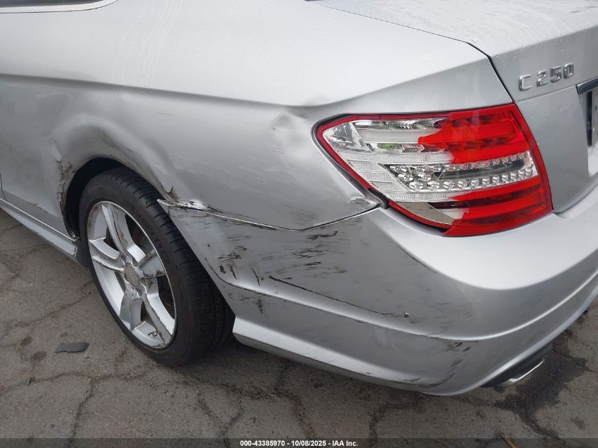 2012 Mercedes-Benz C 250 VIN: WDDGJ4HB8CF746339 Lot: 43385970