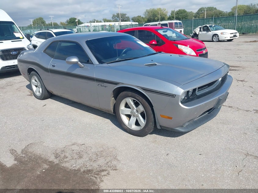 DODGE CHALLENGER SXT