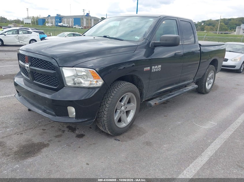 2017 RAM 1500 EXPRESS  4X4 6'4 BOX/TRADESMAN  4X4 6'4 BOX 1C6RR7FT2HSR54741