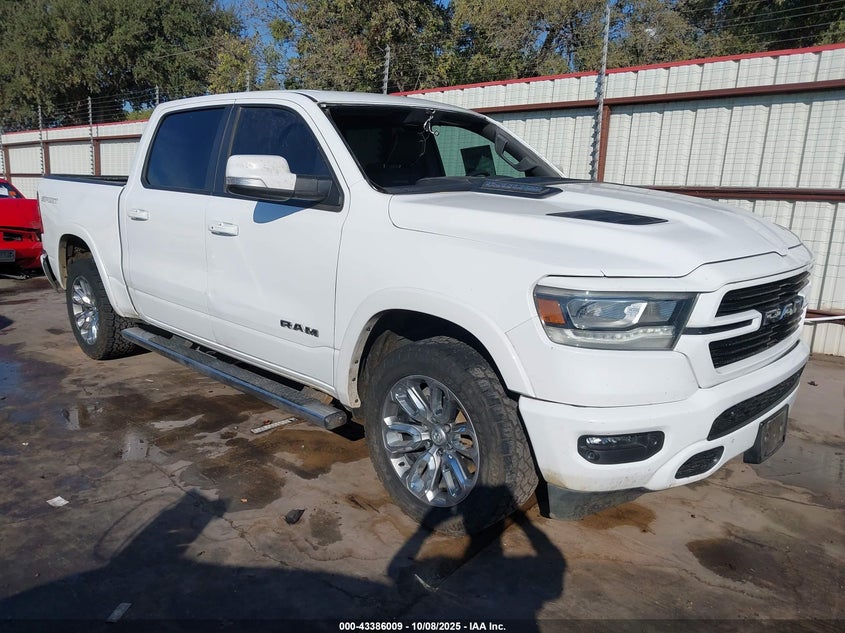 RAM 1500 LARAMIE 4X4 5 7 BOX