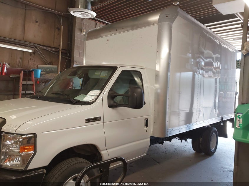 2026 Ford E-450 Cutaway VIN: 1FDXE4FN2TDD19578 Lot: 43386109