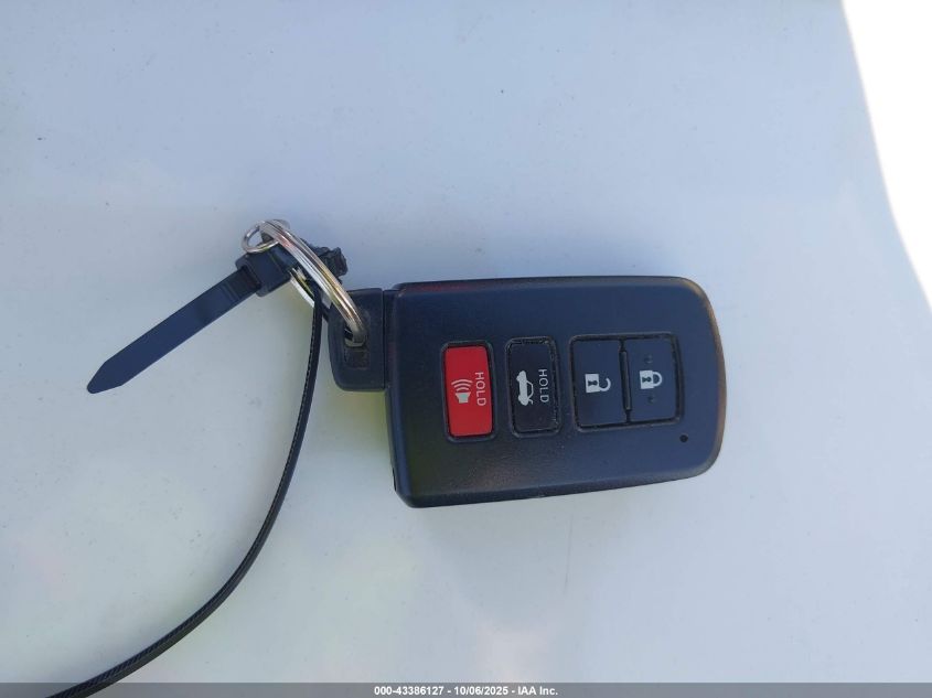 2015 Toyota Camry Hybrid Le VIN: 4T1BD1FK4FU176607 Lot: 43386127