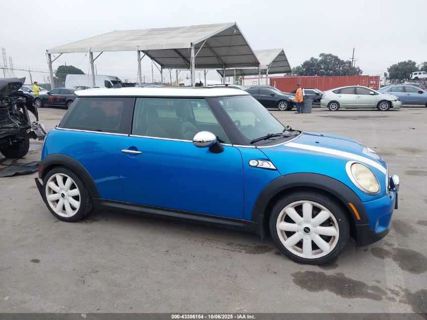 2007 Mini Cooper S VIN: WMWMF73557TL88137 Lot: 43386154