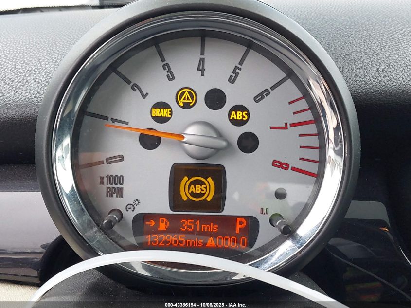 2007 Mini Cooper S VIN: WMWMF73557TL88137 Lot: 43386154