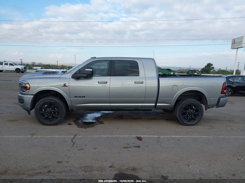 2023 Ram 3500 Limited 4X4 6'4 Box VIN: 3C63R3PL1PG536098 Lot: 43386205
