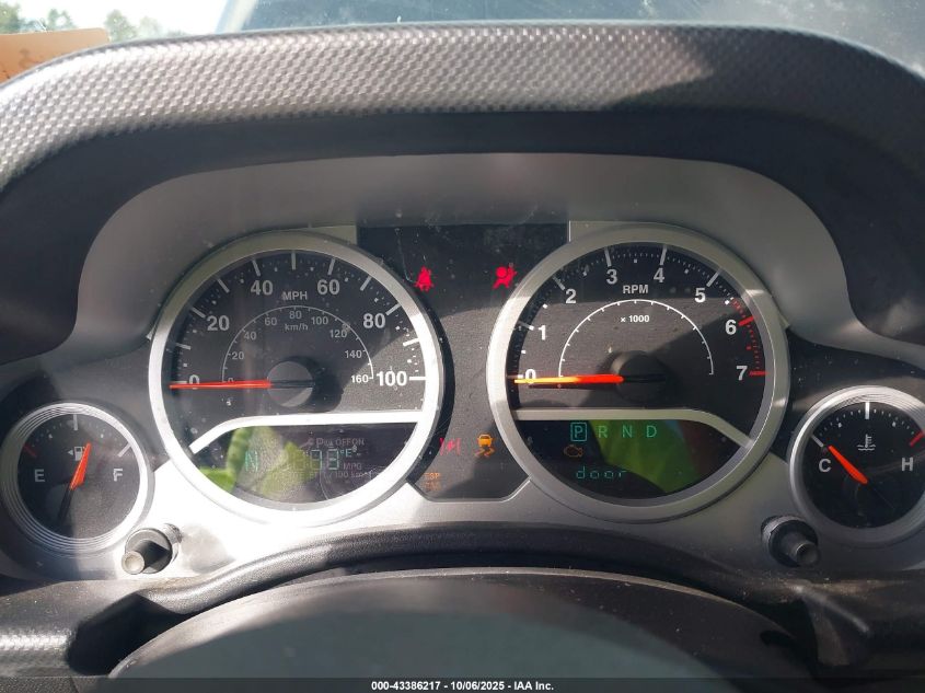 2008 Jeep Wrangler Unlimited Sahara VIN: 1J4GA59128L652630 Lot: 43386217