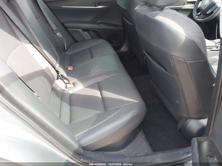 VIN 4T1DAACK9SU567977 2025 TOYOTA CAMRY XLE