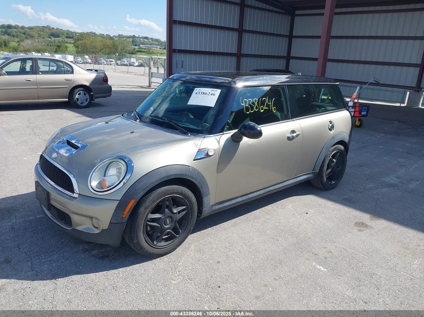 2009 Mini Cooper S Clubman beige wagon gasoline WMWMM33549TP74789 photo #3