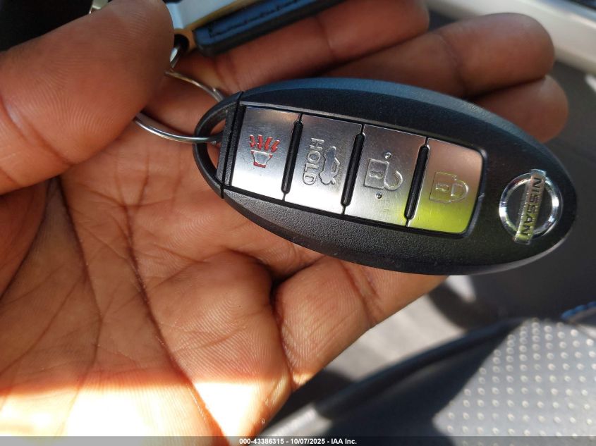 2017 Nissan Sentra Sr VIN: 3N1AB7AP1HY345061 Lot: 43386315