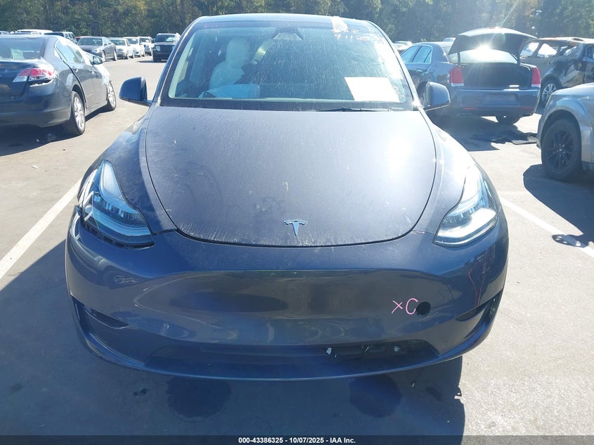 2023 Tesla Model Y Awd/Long Range Dual Motor All-Wheel Drive VIN: 7SAYGDEE7PA152458 Lot: 43386325