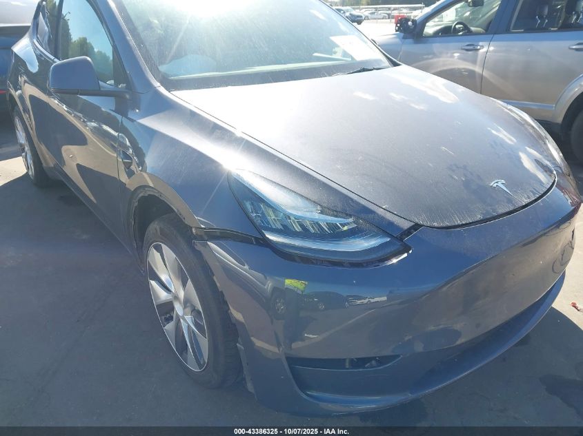 2023 Tesla Model Y Awd/Long Range Dual Motor All-Wheel Drive VIN: 7SAYGDEE7PA152458 Lot: 43386325