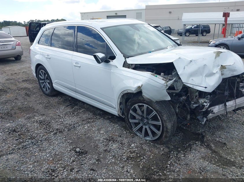 AUDI Q7 3.0T PREMIUM