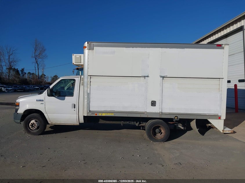 2012 Ford E-450 Cutaway VIN: 1FDXE4FL1CDA60967 Lot: 43386365