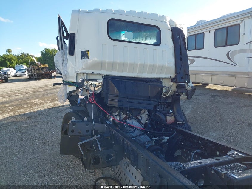 2022 Isuzu Npr Hd VIN: 54DC4W1D0NS203421 Lot: 43386369