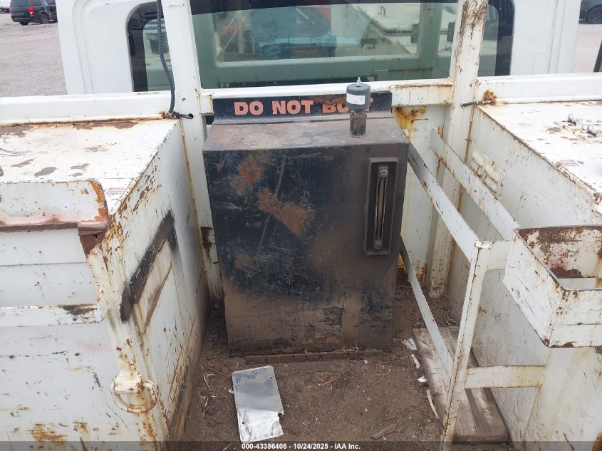 2010 International 7000 7500 VIN: 1HTWNAZTXAJ242680 Lot: 43386408