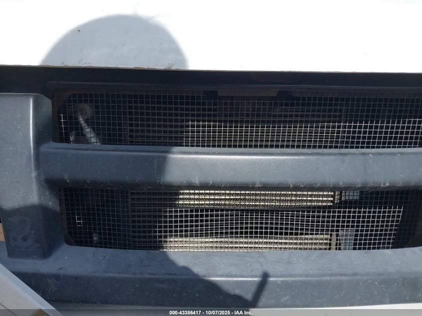 2015 Isuzu Commercial Van VIN: JALB4T17XF7W00078 Lot: 43386417