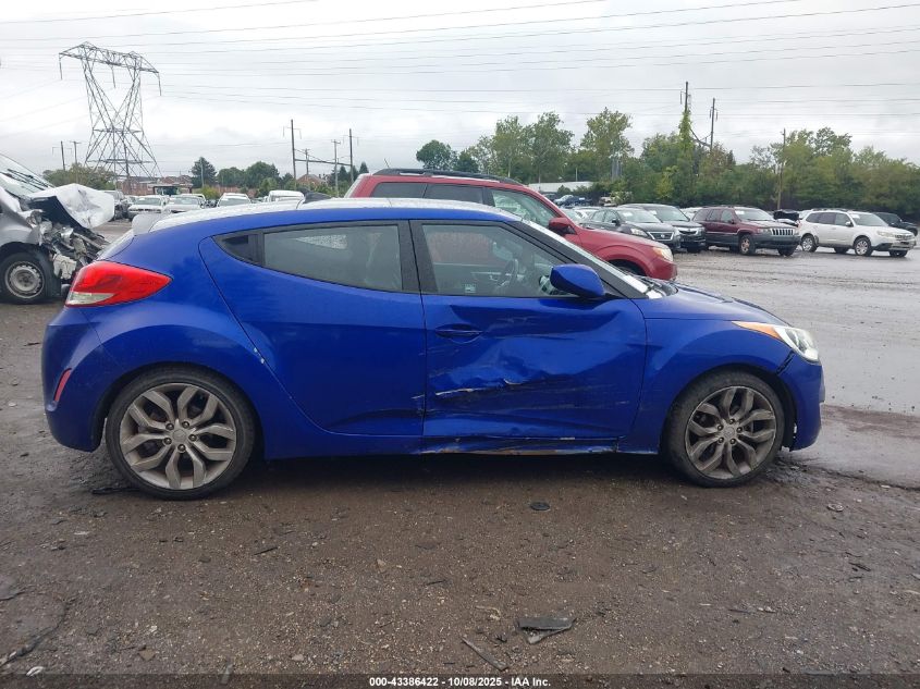 2013 Hyundai Veloster Base W/Black VIN: KMHTC6AD1DU106136 Lot: 43386422