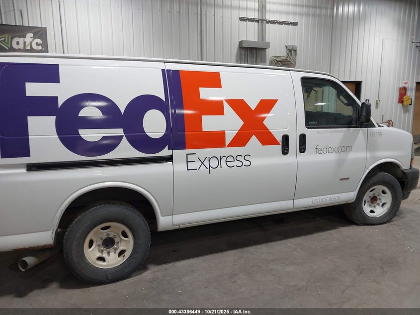 VIN 1GCWGAF15K1366576 2019 CHEVROLET EXPRESS 2500 WORK VAN
