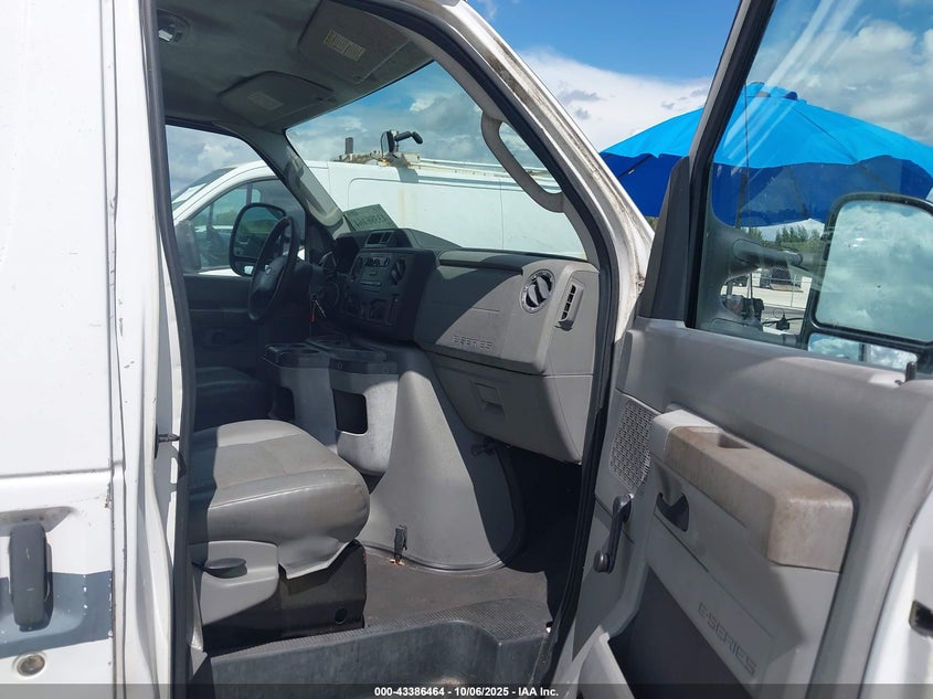 1FTNE2EW5CDA18717 2012 FORD ECONOLINE photo no. 5