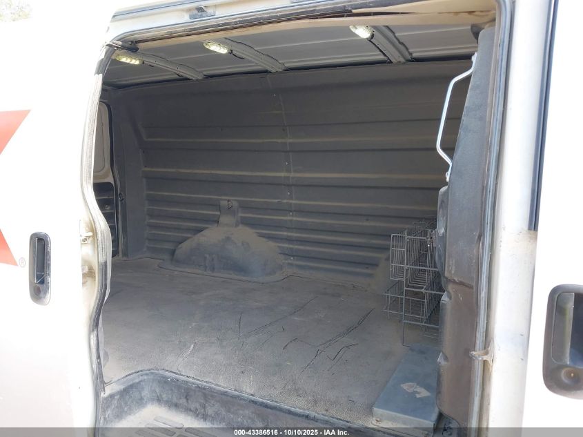 2017 Chevrolet Express 2500 Work Van VIN: 1GCWGAF12H1157370 Lot: 43386516