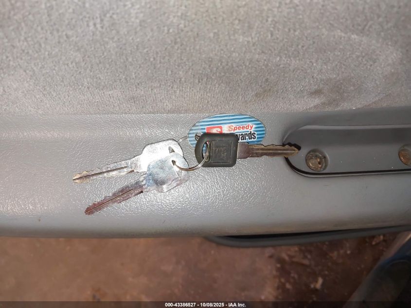 1996 Chevrolet Tahoe K1500 VIN: 1GNEK13R4TJ354352 Lot: 43386527