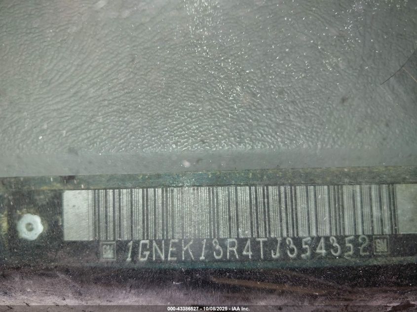 1996 Chevrolet Tahoe K1500 VIN: 1GNEK13R4TJ354352 Lot: 43386527