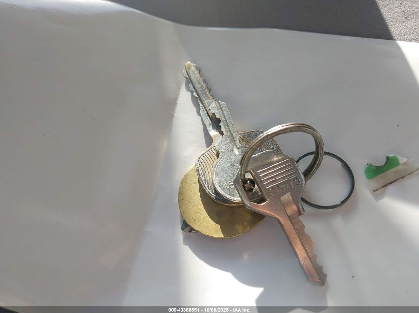 2016 Isuzu Npr Hd Gas Reg VIN: 54DC4W1B7GS810031 Lot: 43386551